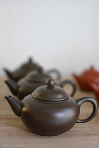 Classic Black Clay Teapot (120mL)
